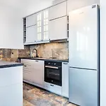 Mogilska Tower Apartment near Tauron Arena Krakow by InPoint