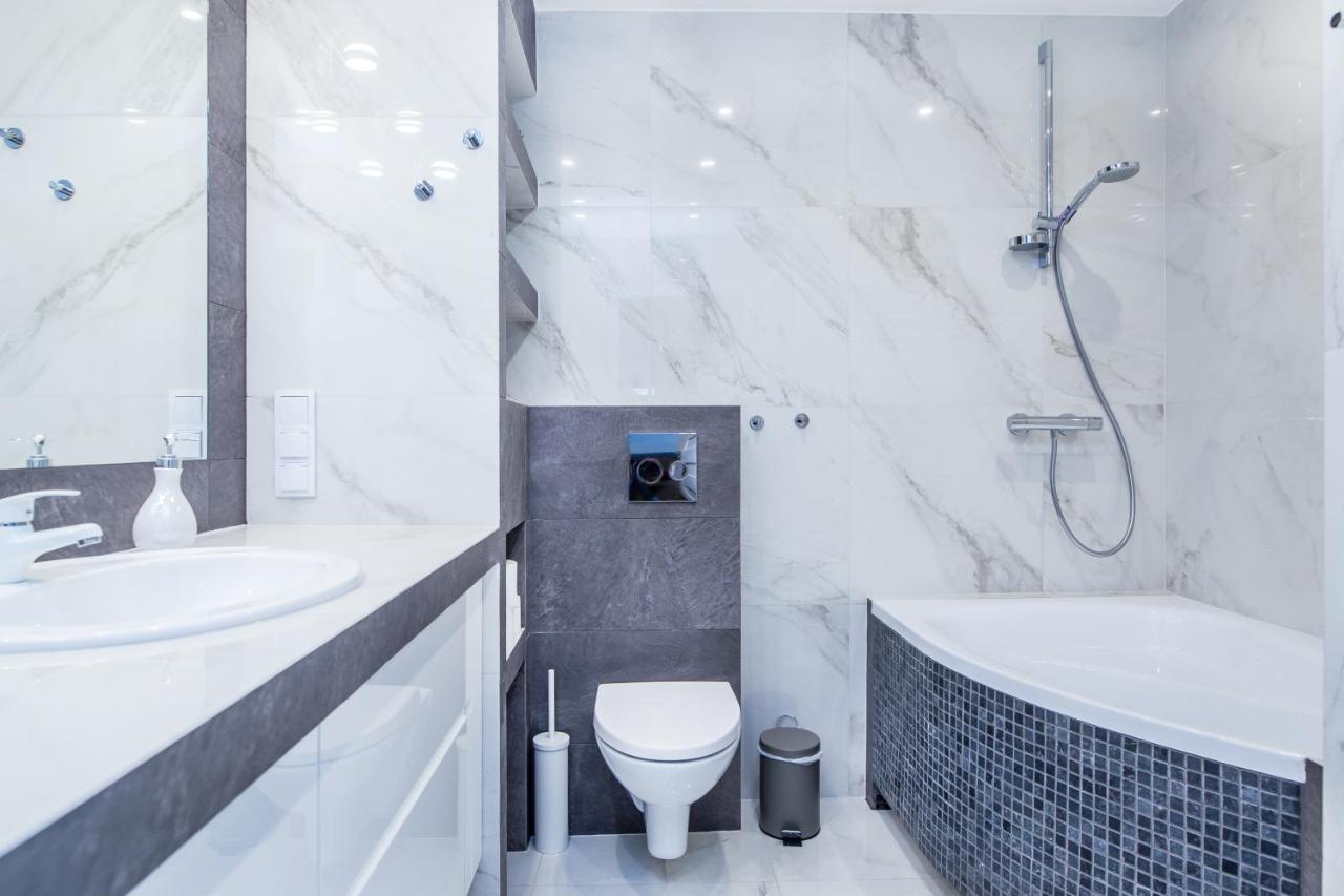 Apartament Mogilska Tower Near Tauron Arena By Inpoint - Free Underground Parking