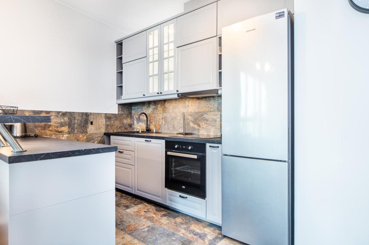 Apartament Mogilska Tower Near Tauron Arena By Inpoint - Free Underground Parking *