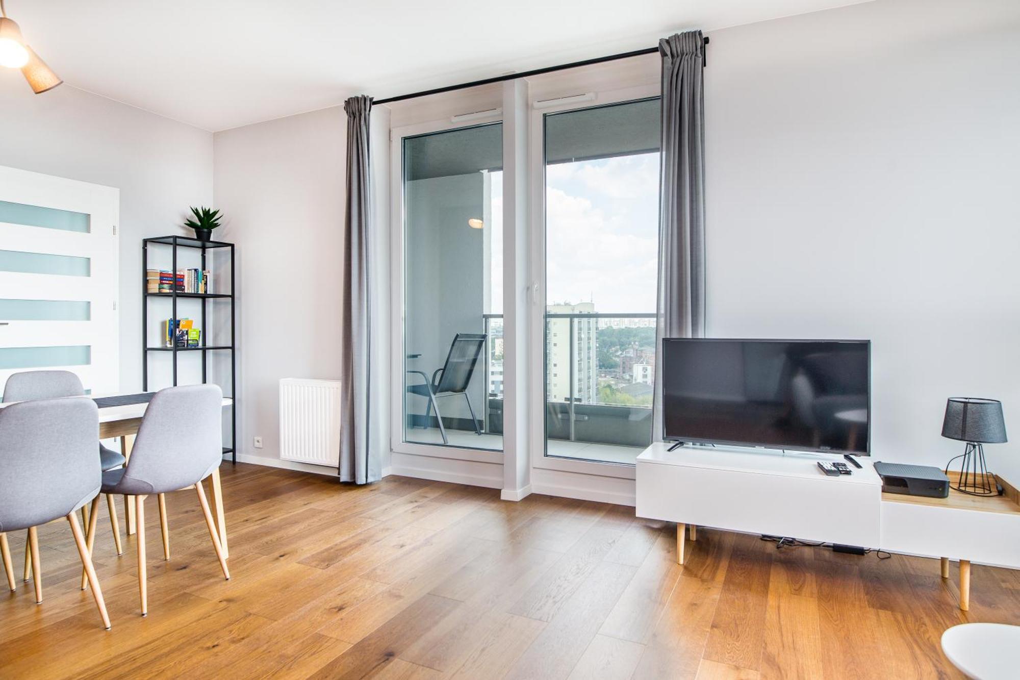 Mogilska Tower Near Tauron Arena By Inpoint - Free Underground Parking *