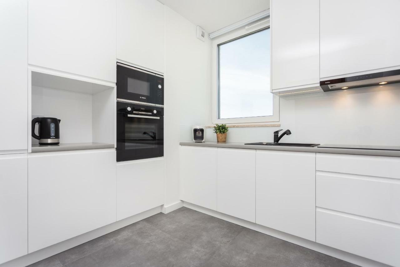 Apartament Mogilska Tower Near Tauron Arena By Inpoint - Free Underground Parking